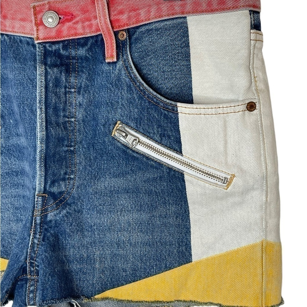 Levi's 501 Super Mario Denim Jean Shorts Women's color block fray hem Size 31 - Picture 5 of 16